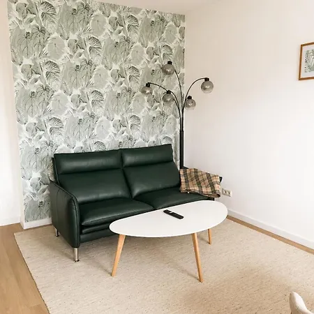 Modernes Design-apartment Mit Balkon&wlan Lejlighed